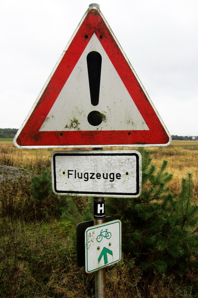 so niedrig fliegen die ???